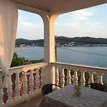 By The Sea - Gornja, Rab - 2016 شقة *