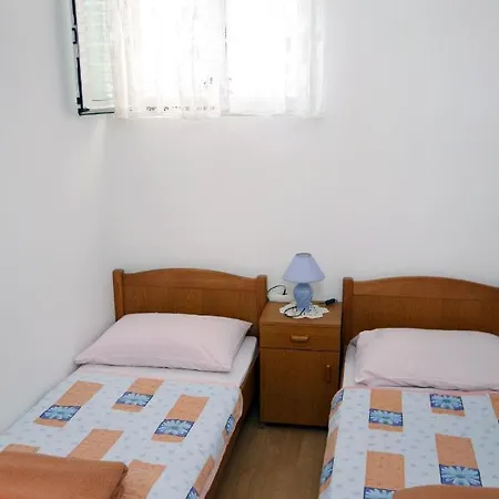 Apartment By The Sea - Gornja, Rab - 2016