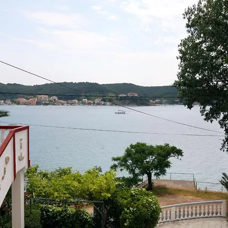 By The Sea - Gornja, Rab - 2016 Apartman